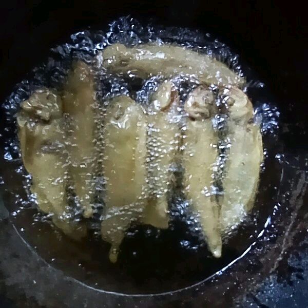 干烧小黄鱼
