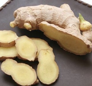 高丽参炖鸡汤的做法