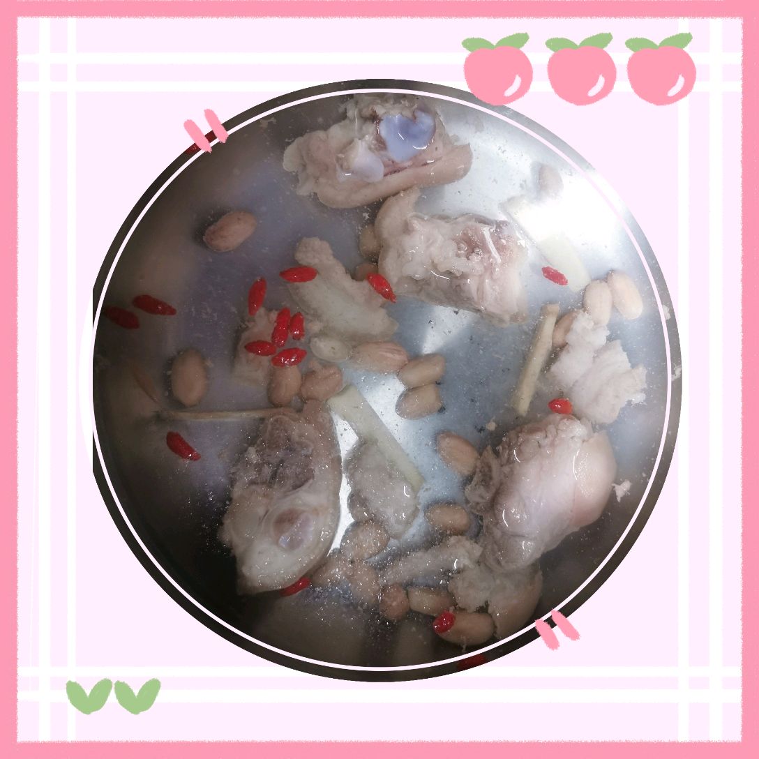 高压锅版 花生猪蹄汤