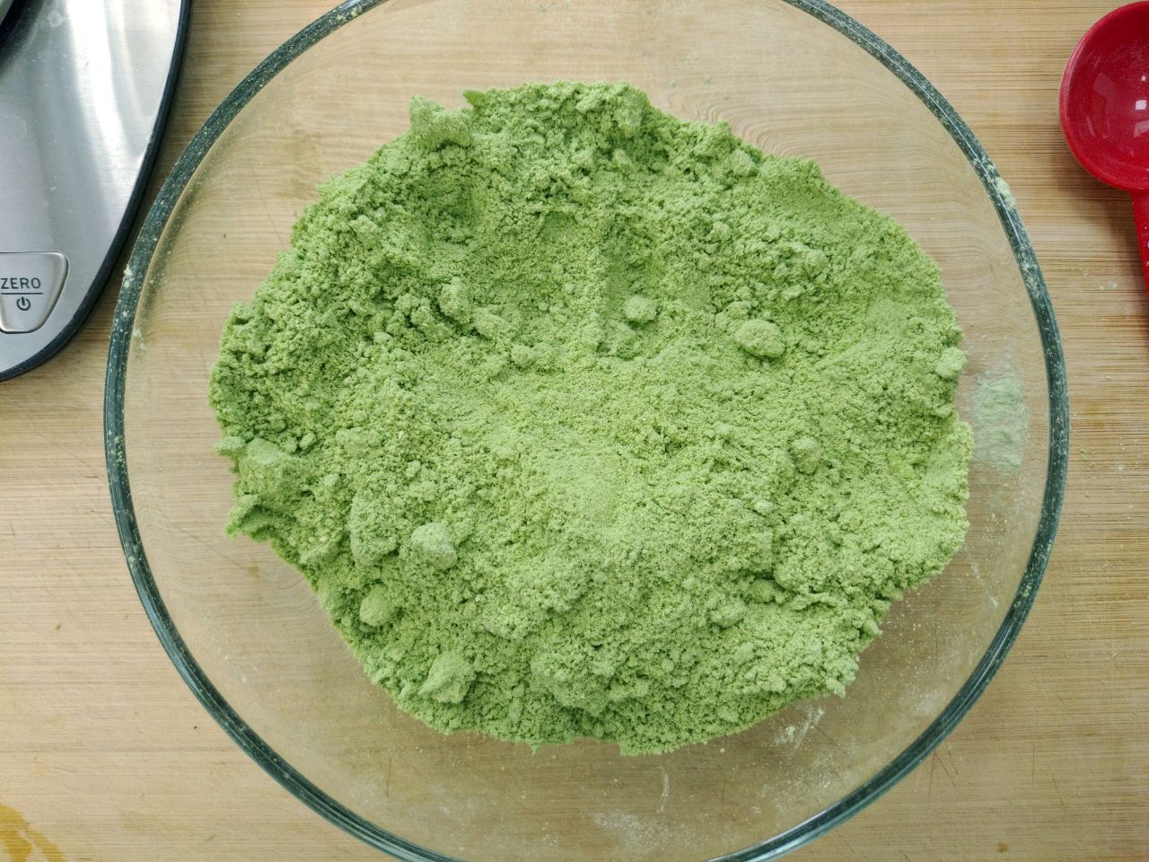 高颜值抹茶蜜豆司康