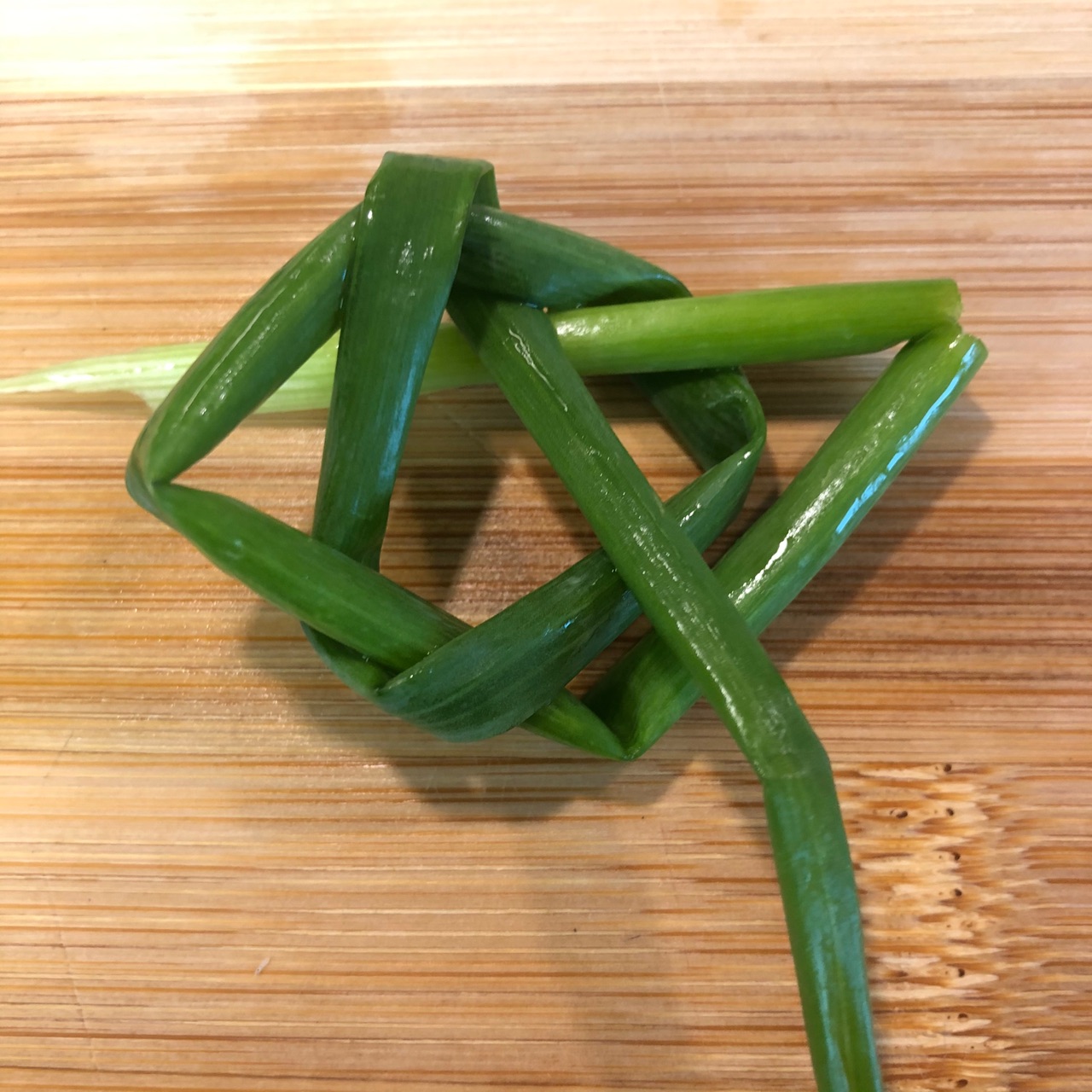 隔壁小孩都馋哭的 葱油拌面