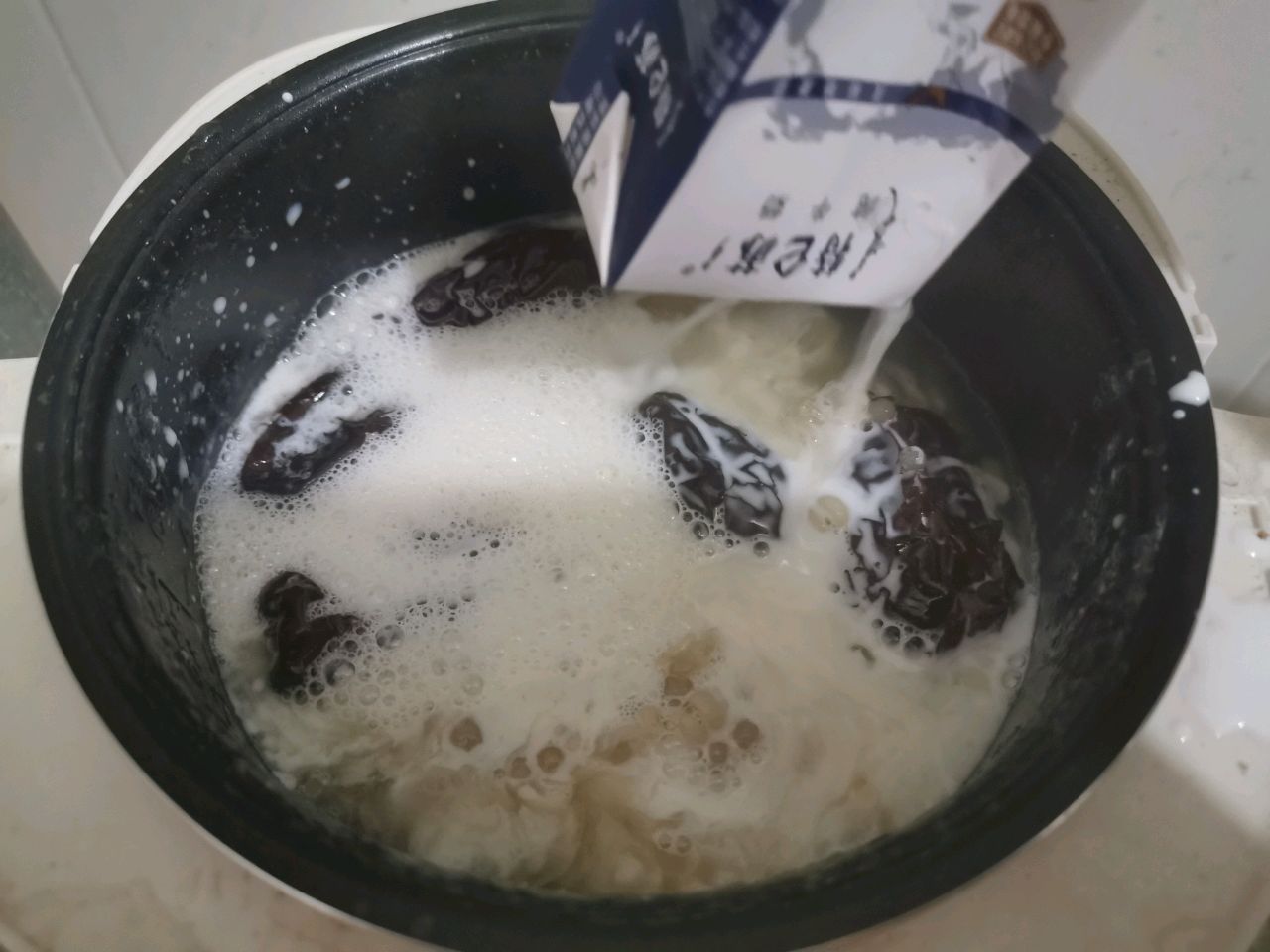 葛根红枣薏莲羹