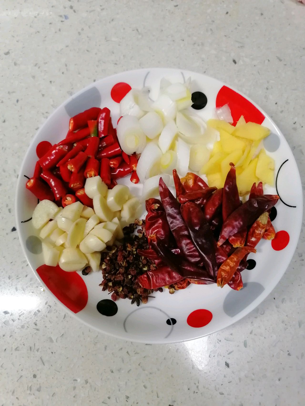 歌乐山辣子鸡