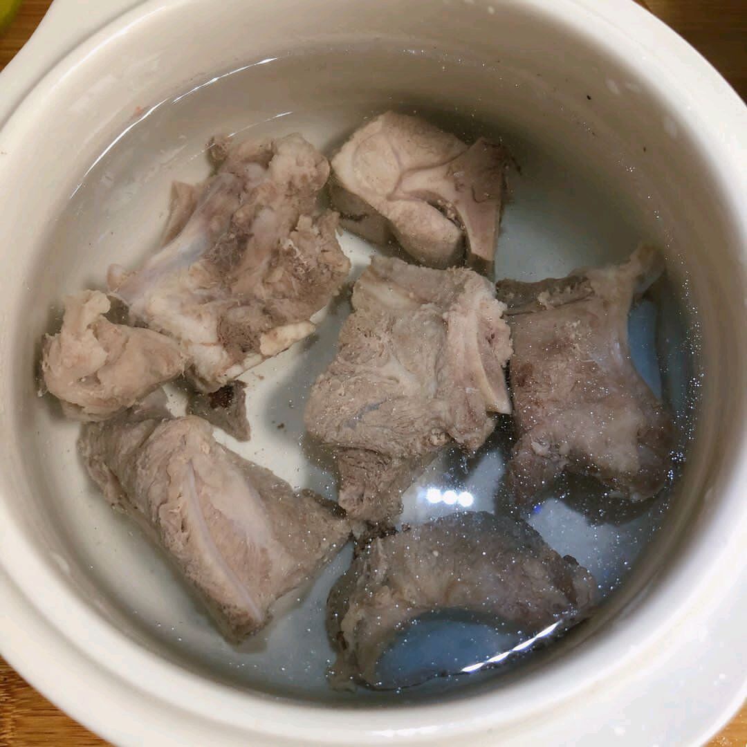给老公喝的汤:鹿茸枸杞药膳汤