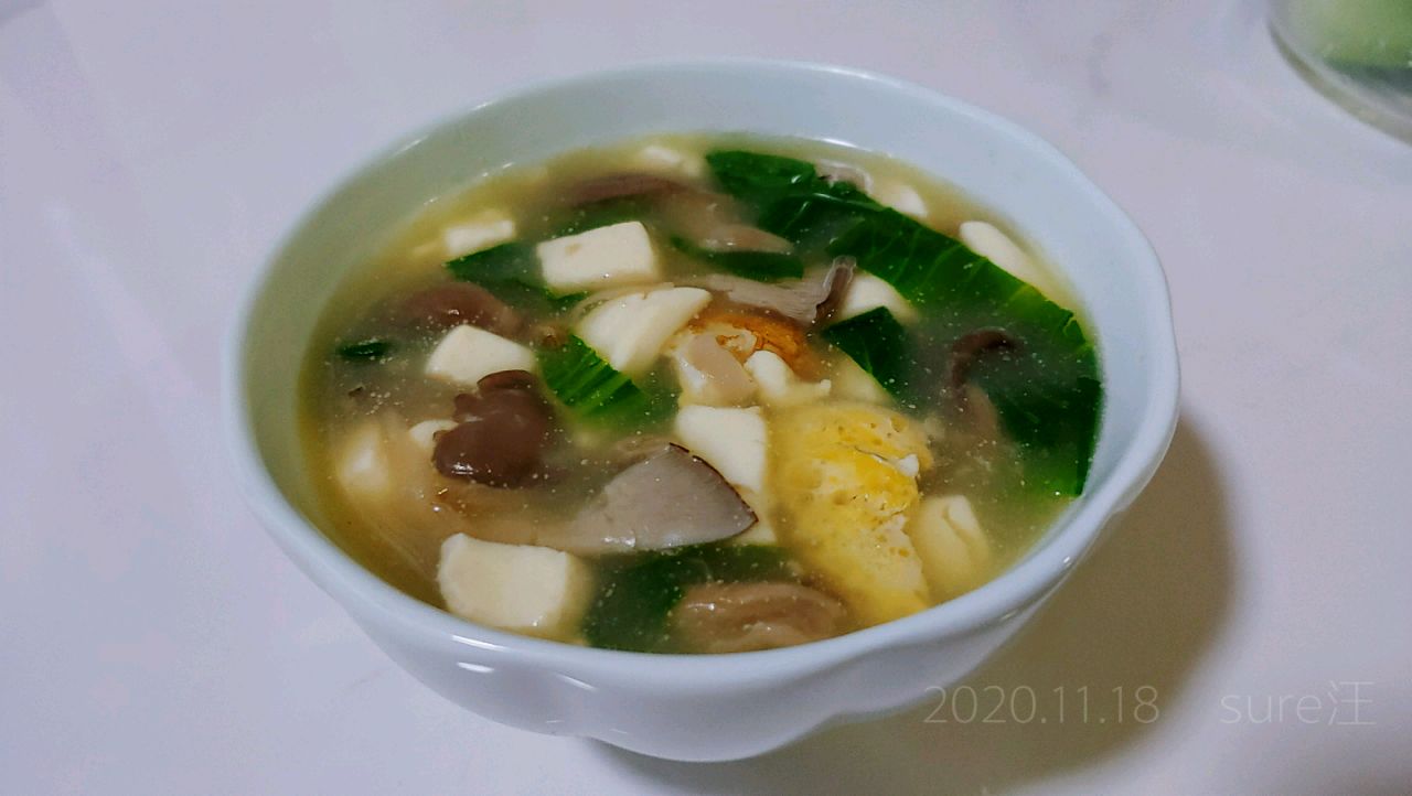 菇蛋油菜豆腐羹