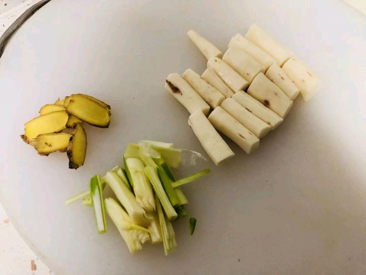 古法滋补乌鸡汤