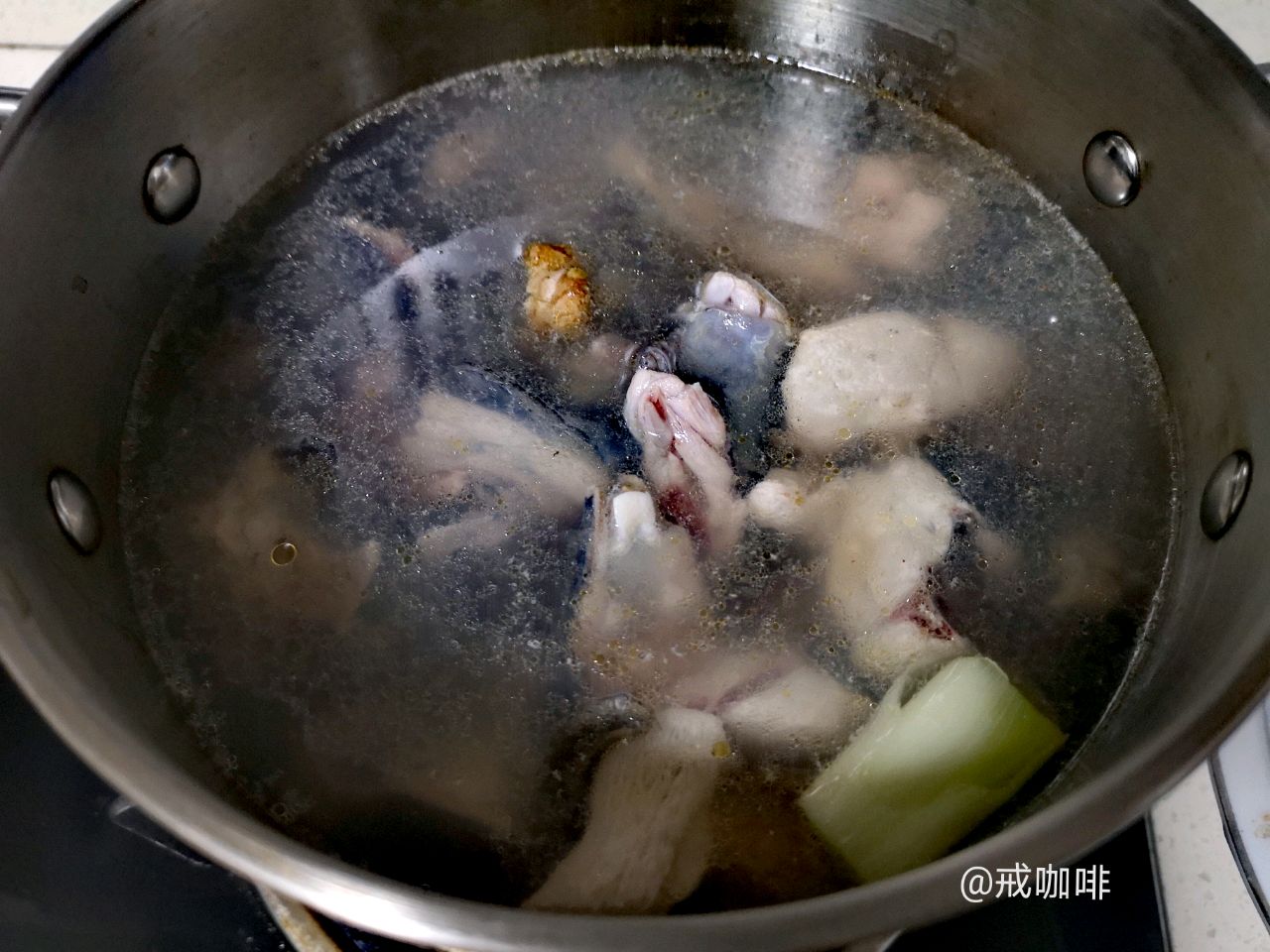 菇菇炖鸡