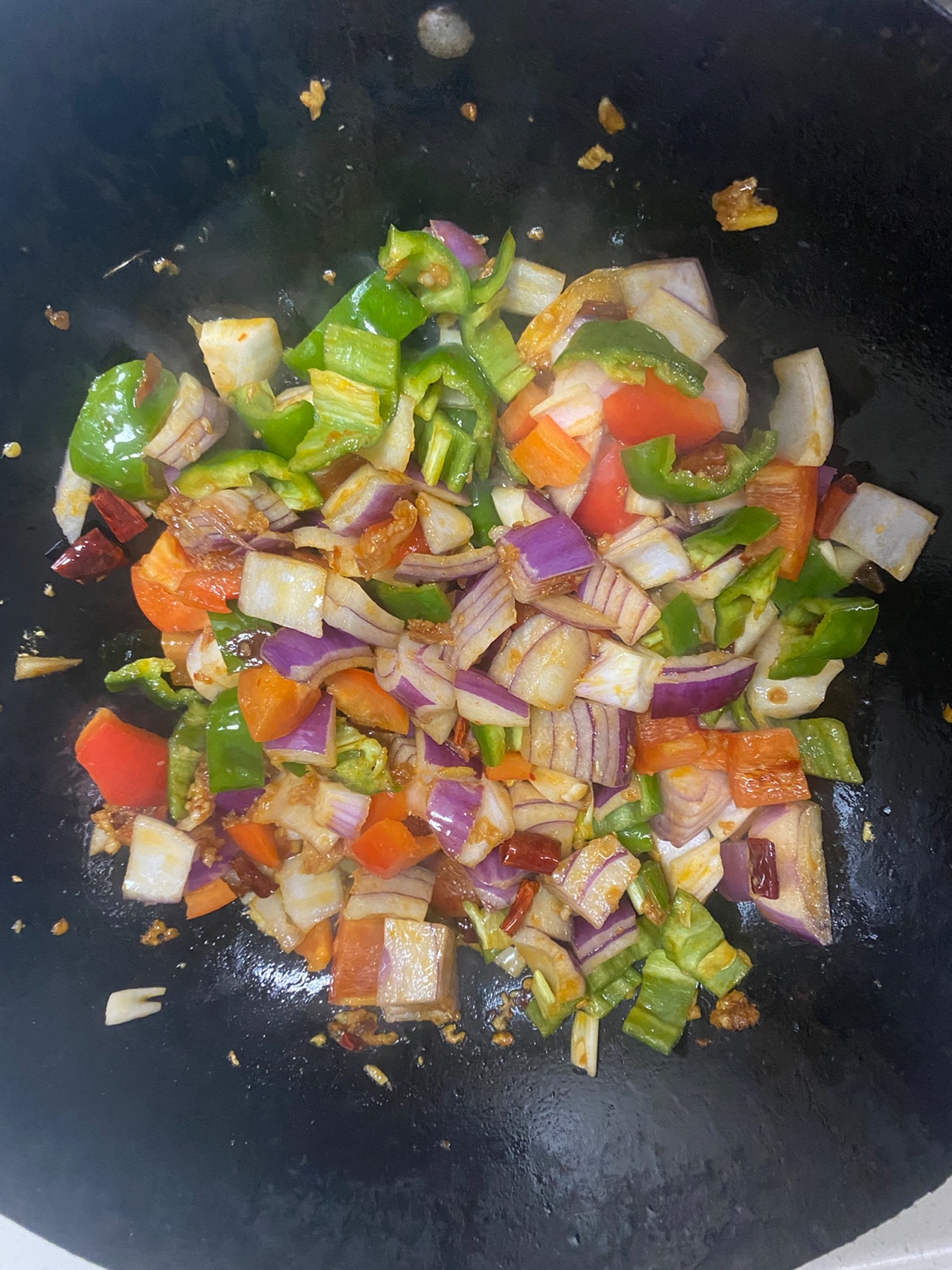 咕噜咕噜豆腐金针菇豆皮