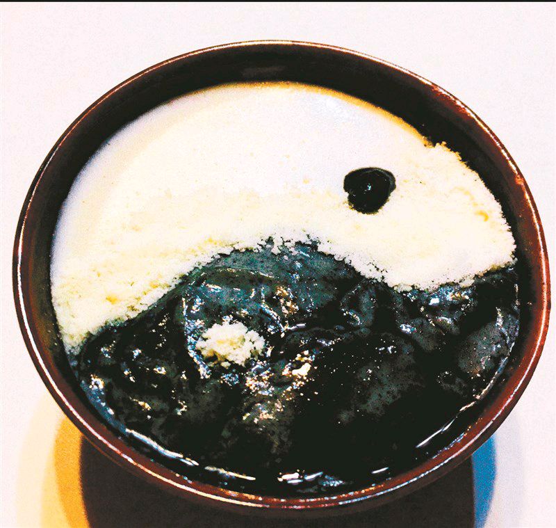 古早味双色杏仁奶酪