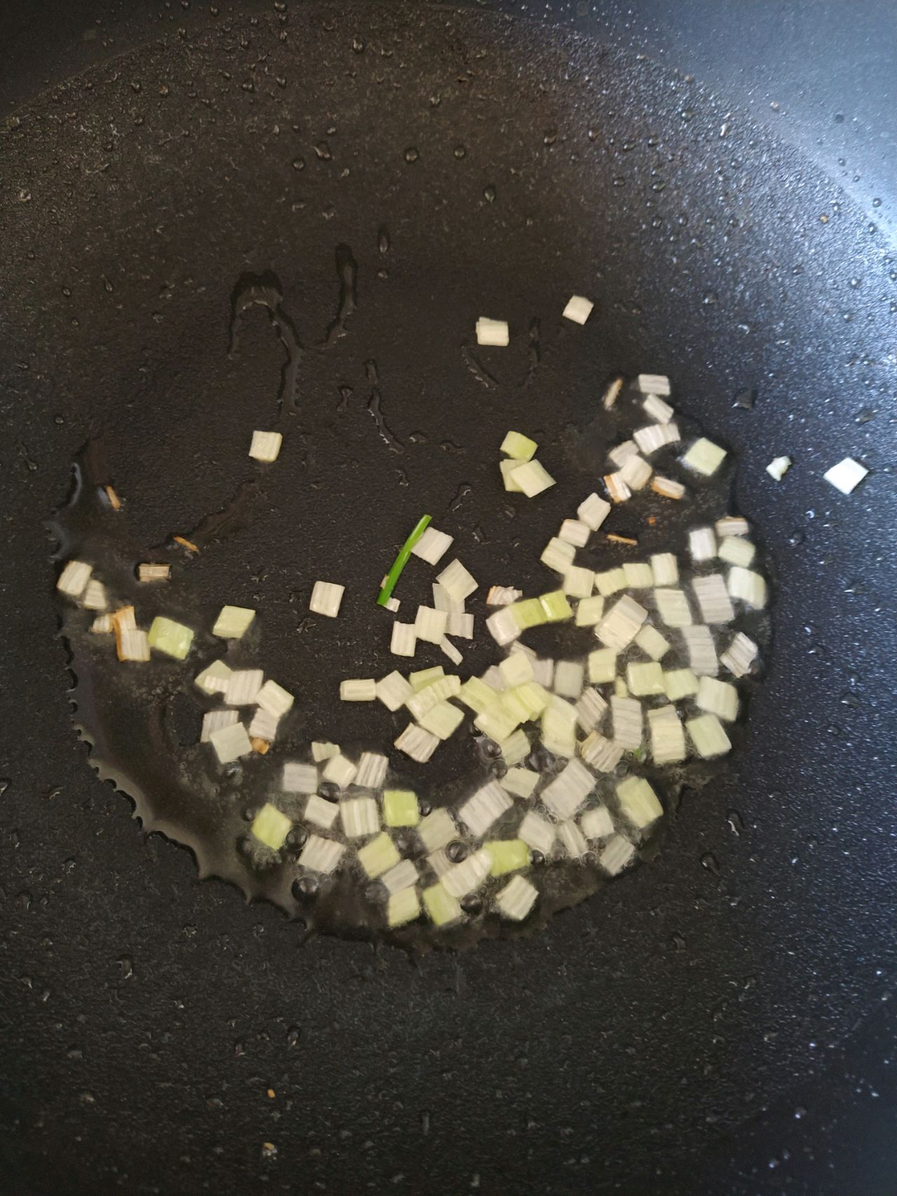 刮油又排毒的家常炒合菜