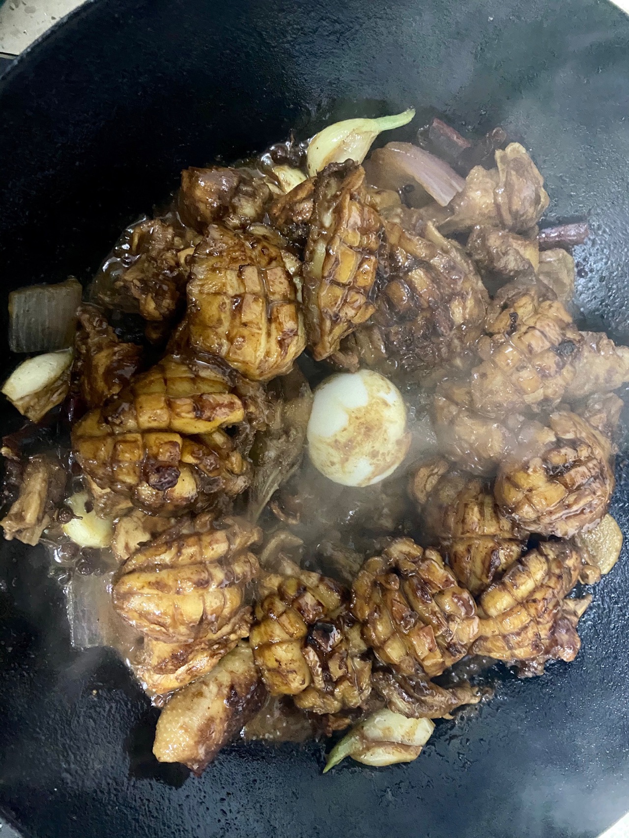 广东名菜-鲍鱼鸡煲