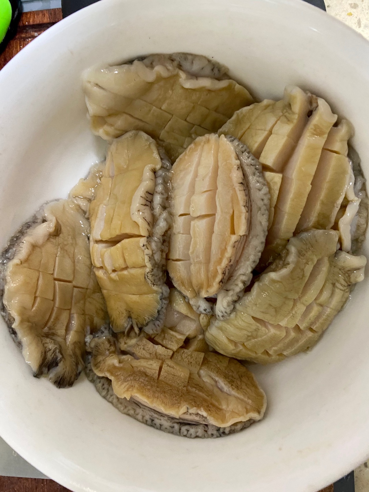广东名菜-鲍鱼鸡煲