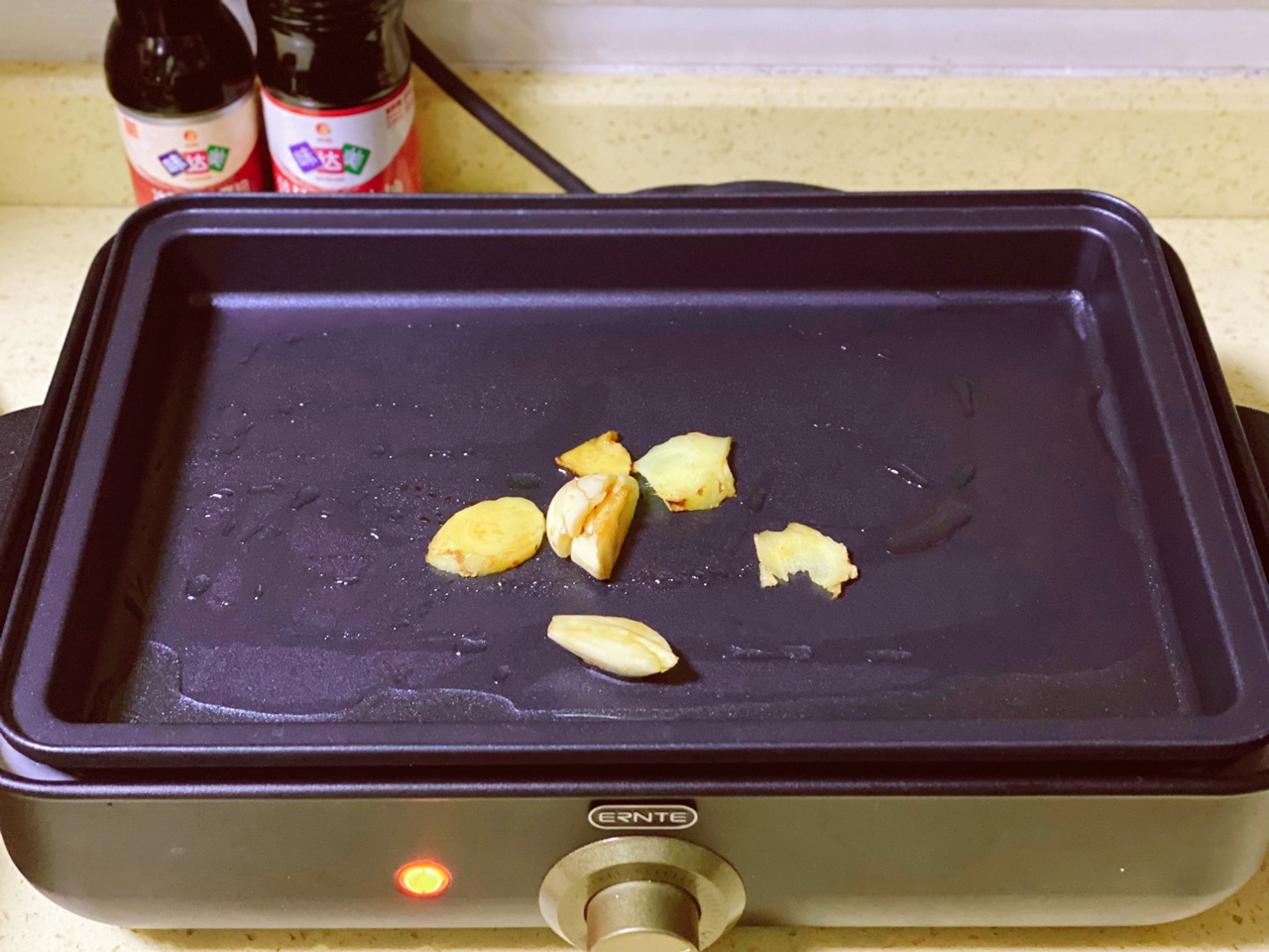 广东特色菜-鼓油皇鸡翼