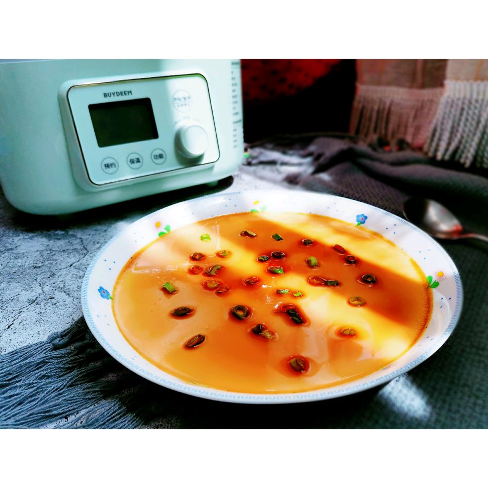 光滑如镜的蒸蛋羹