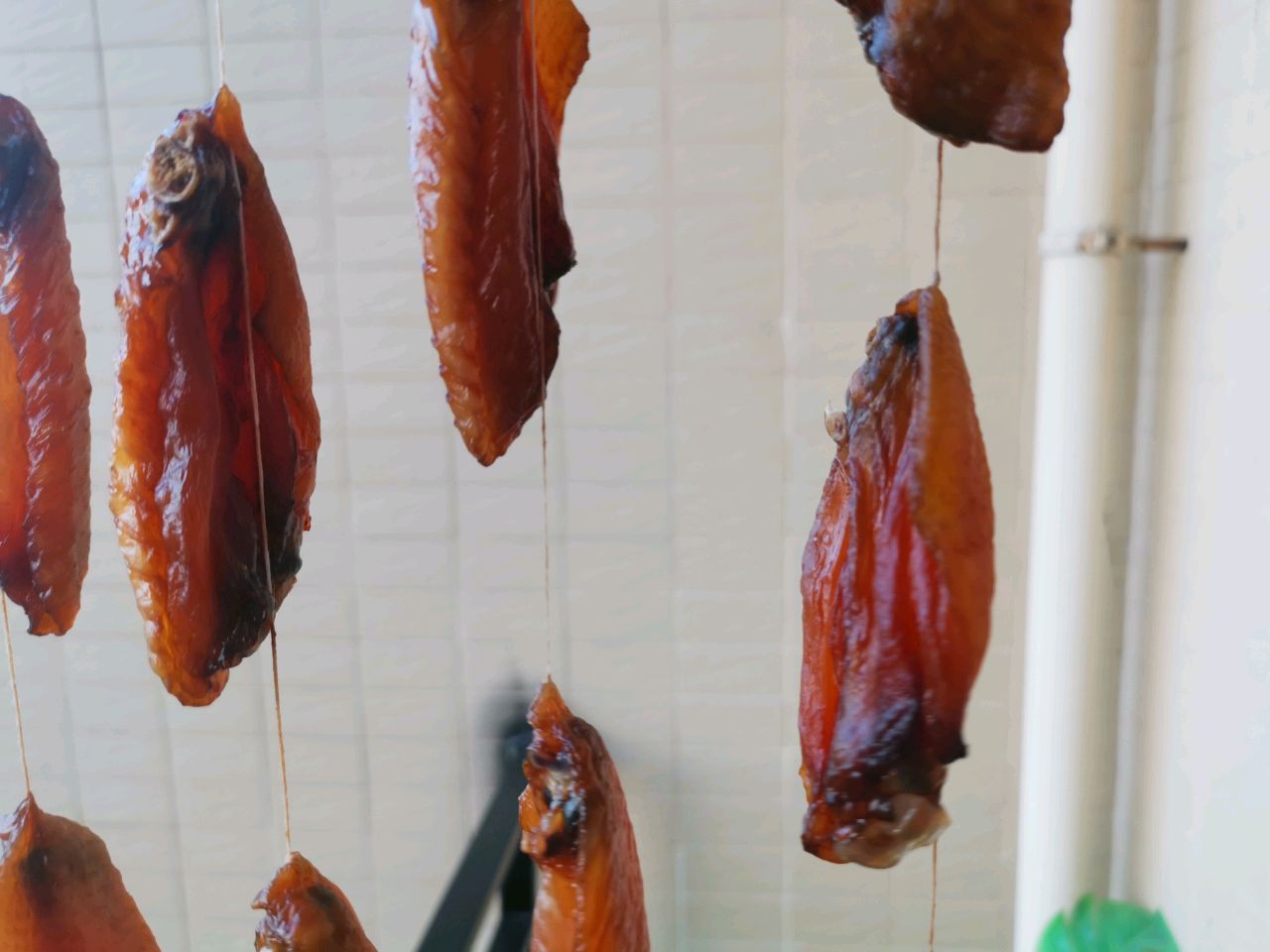 广式腊鸡翼