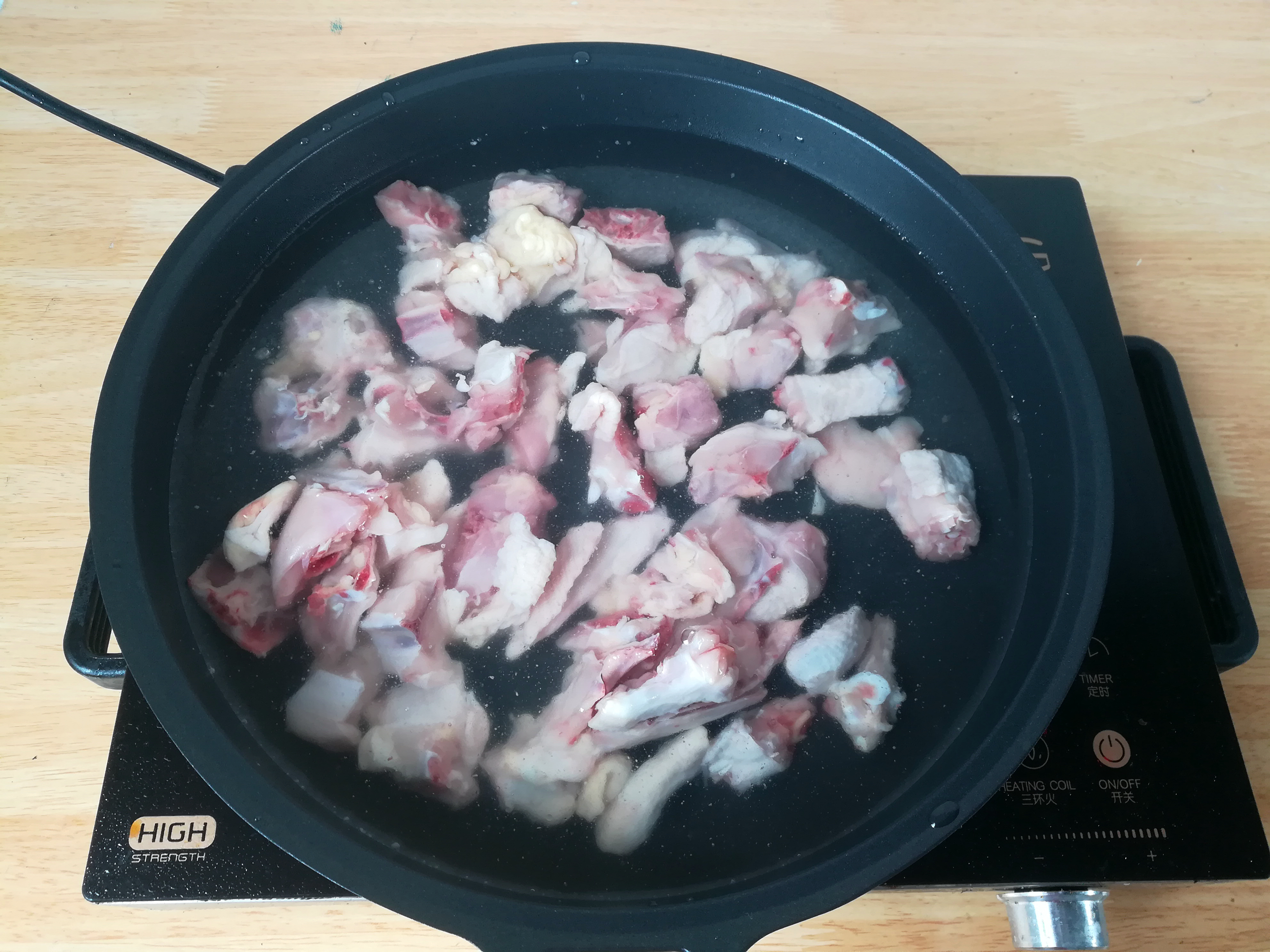 桂林+鸡肉炒笋片