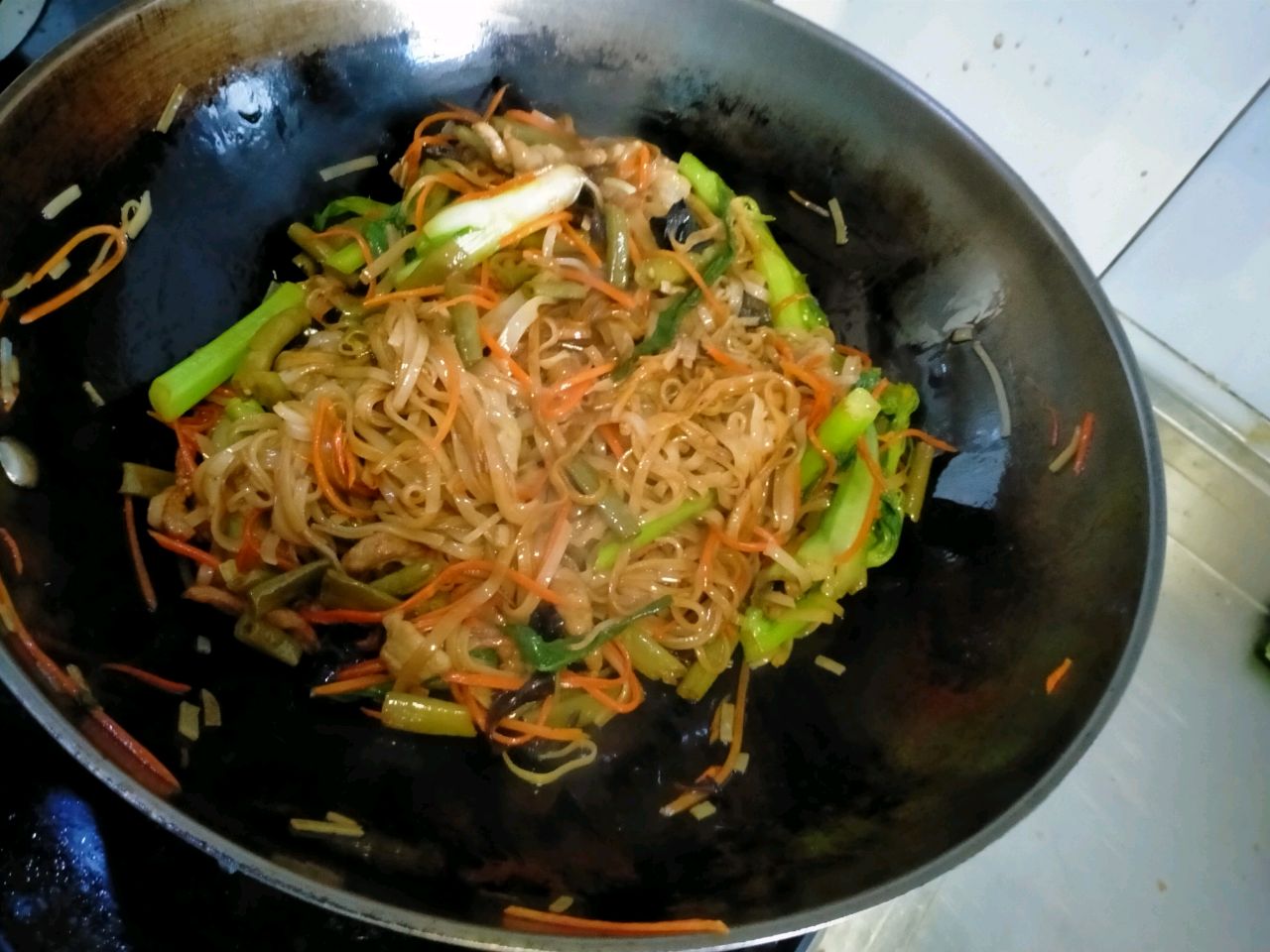 桂林小吃，炒干粉
