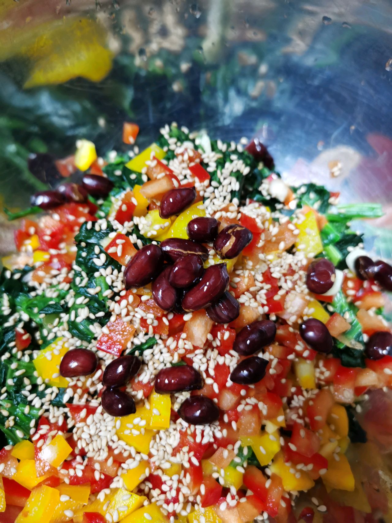 果仁芝麻拌菠菜