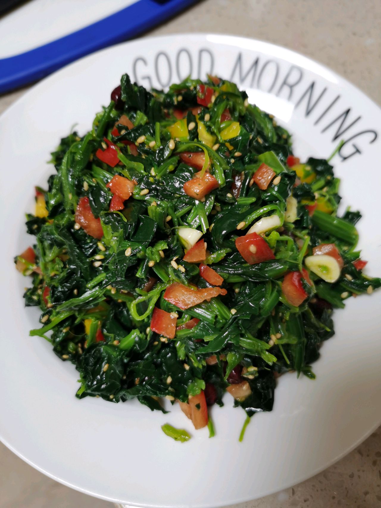 果仁芝麻拌菠菜