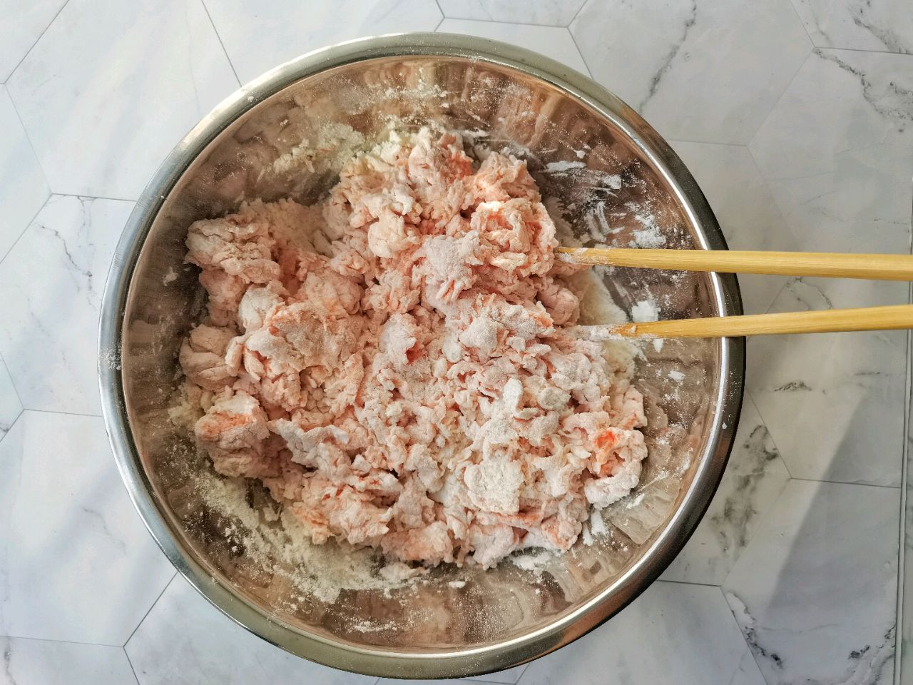 锅贴这样做老人小孩都爱吃