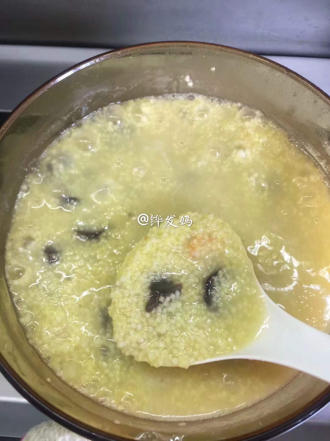 海参干贝小米粥
