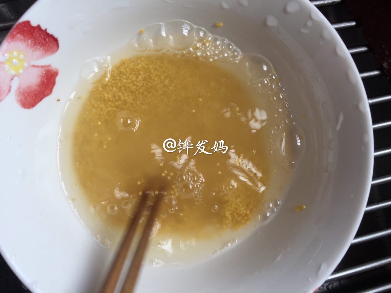 海参干贝小米粥