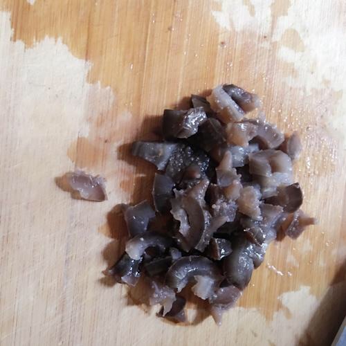 海参小米粥的做法