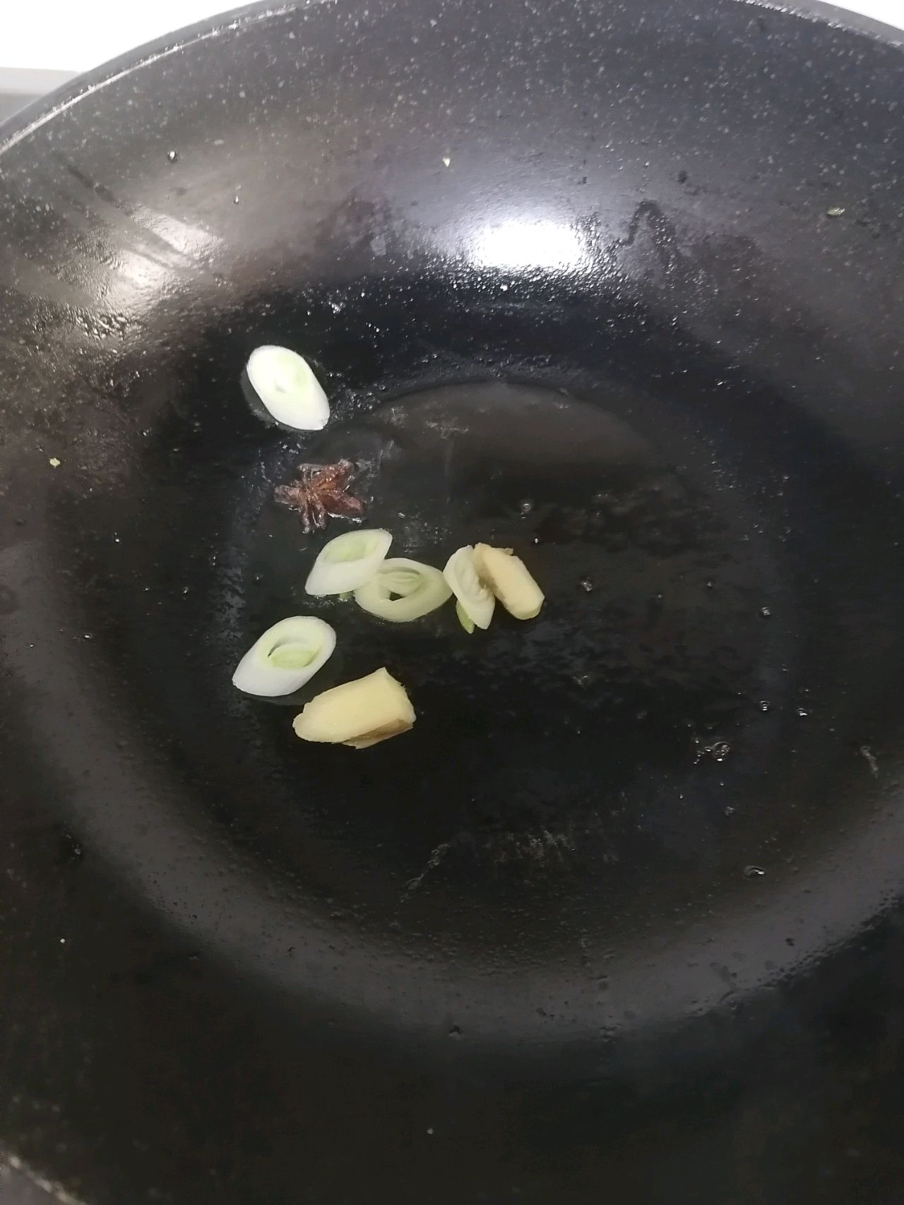 海带豆腐烧小黄鱼