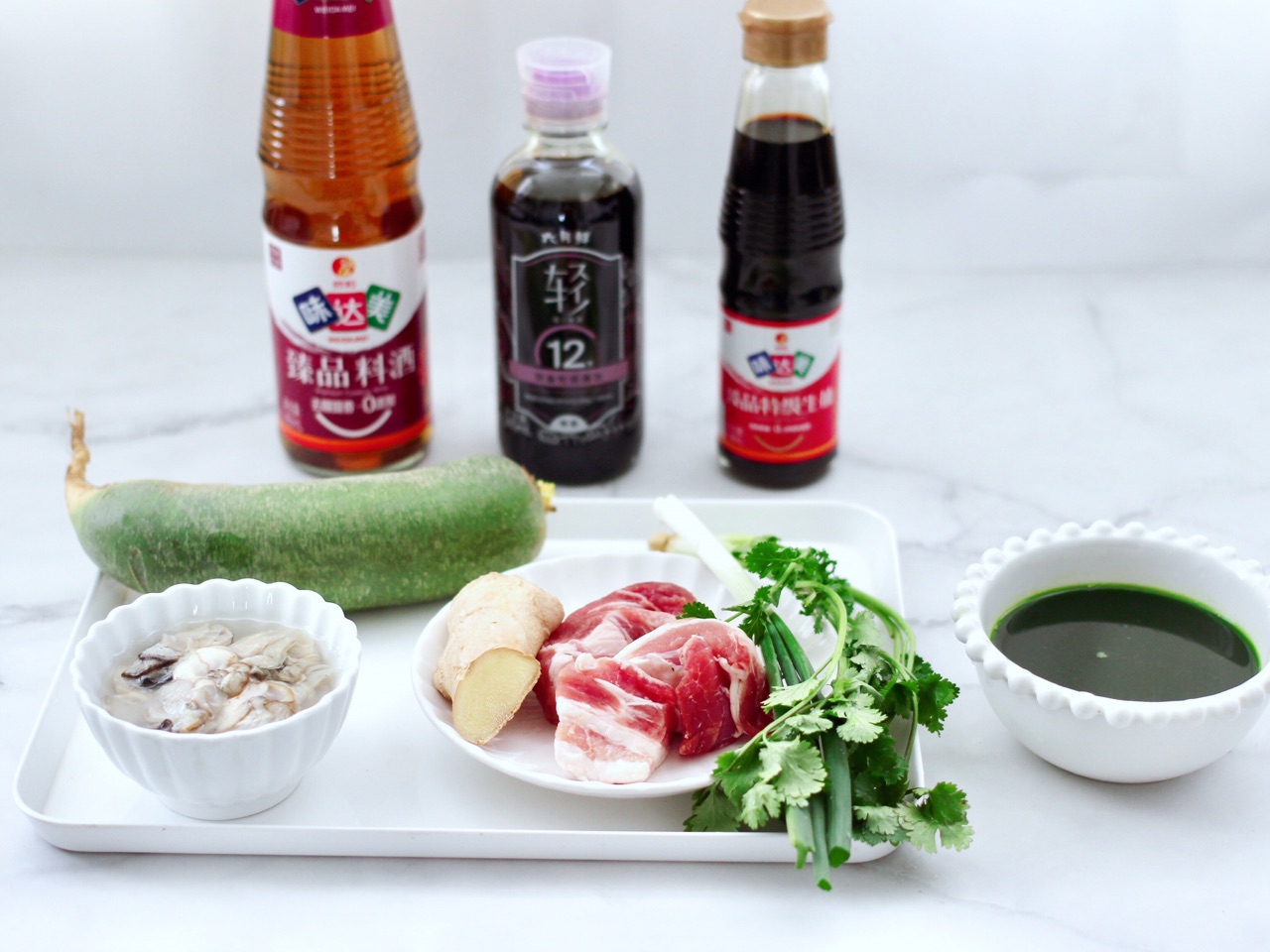海蛎子肉丁萝卜饺子