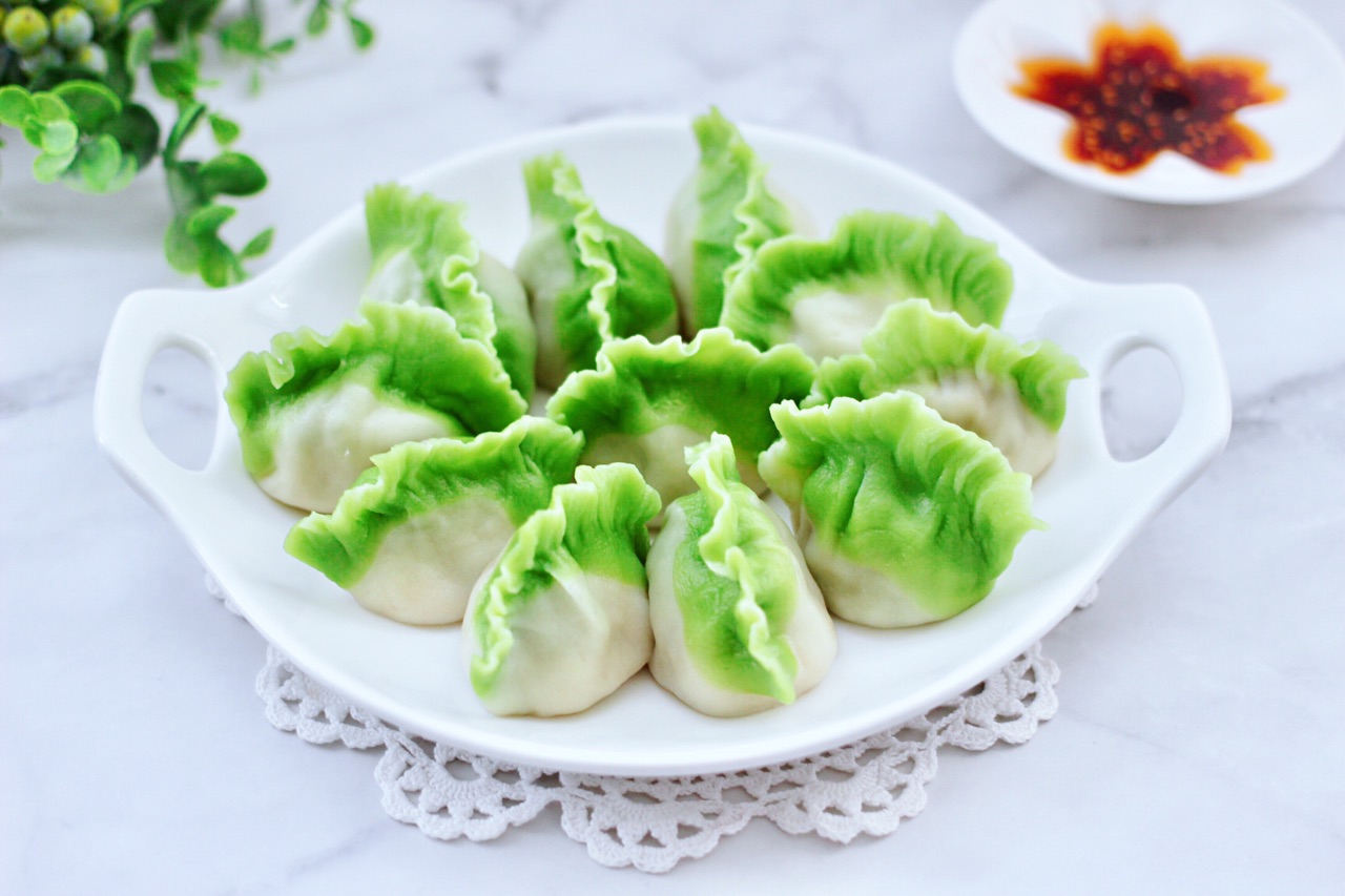 海蛎子肉丁萝卜饺子