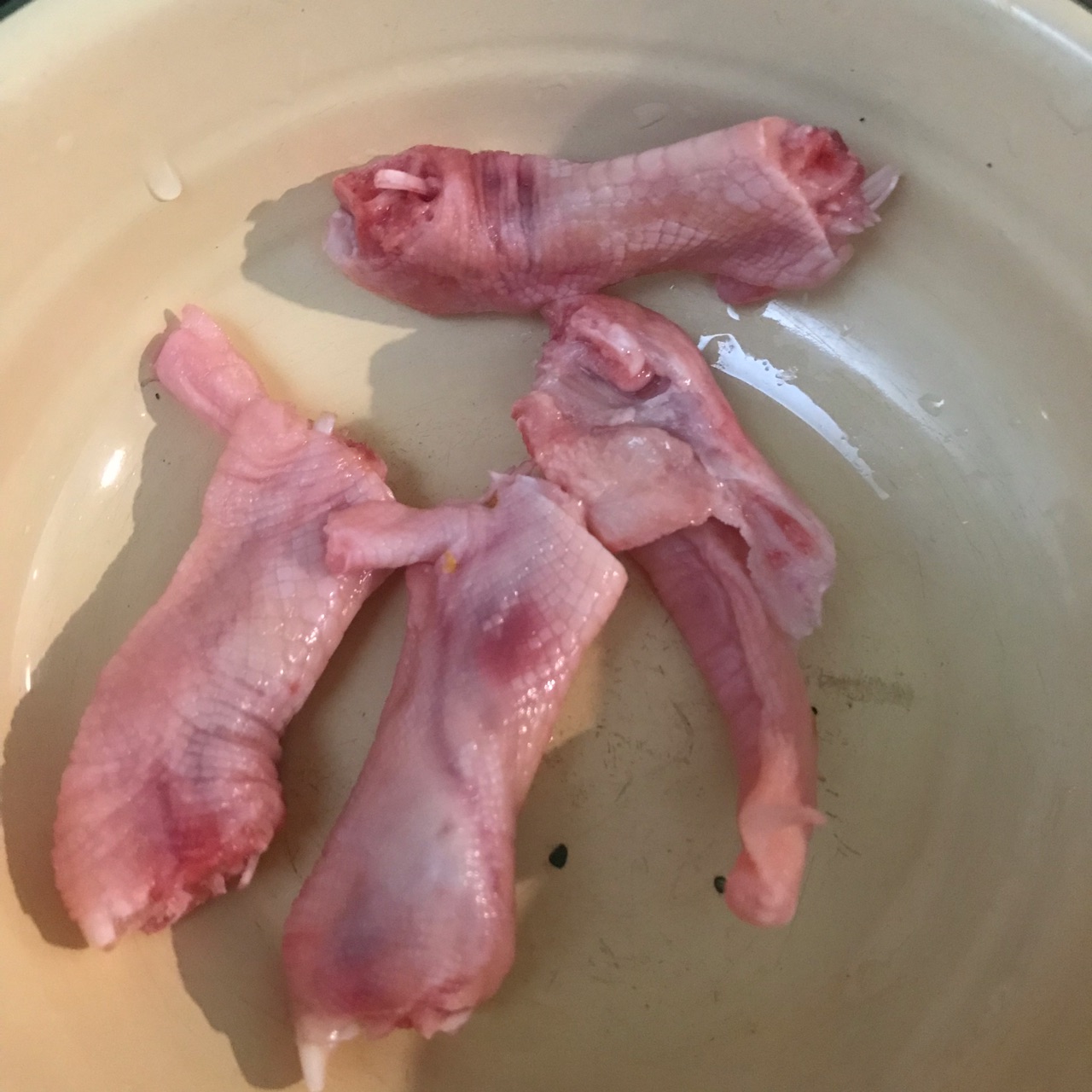 海马鱼胶炖汤