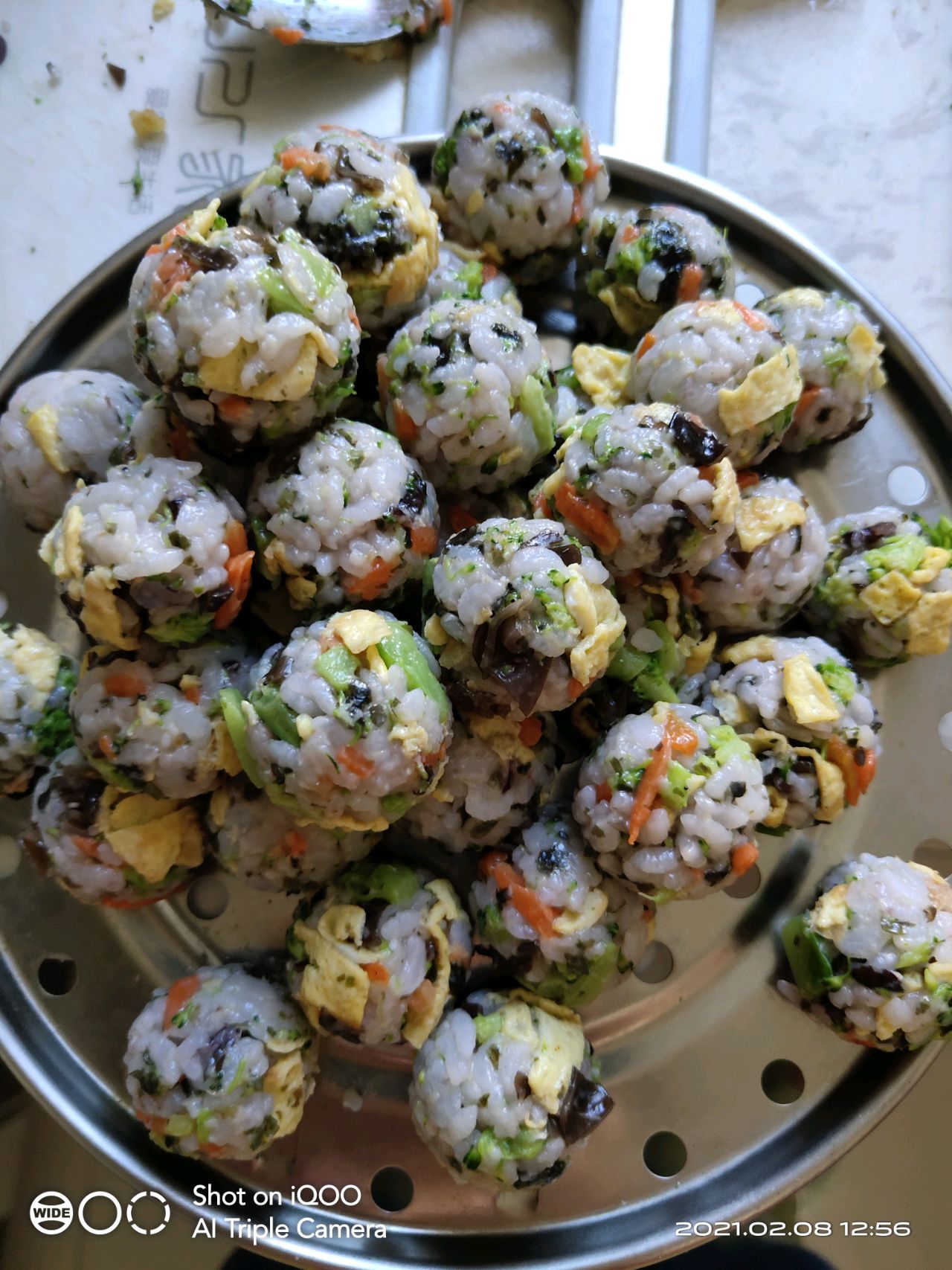 海苔虾皮饭团