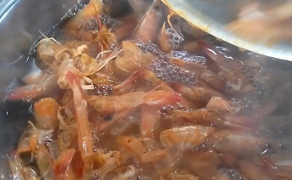 海味鲜虾面