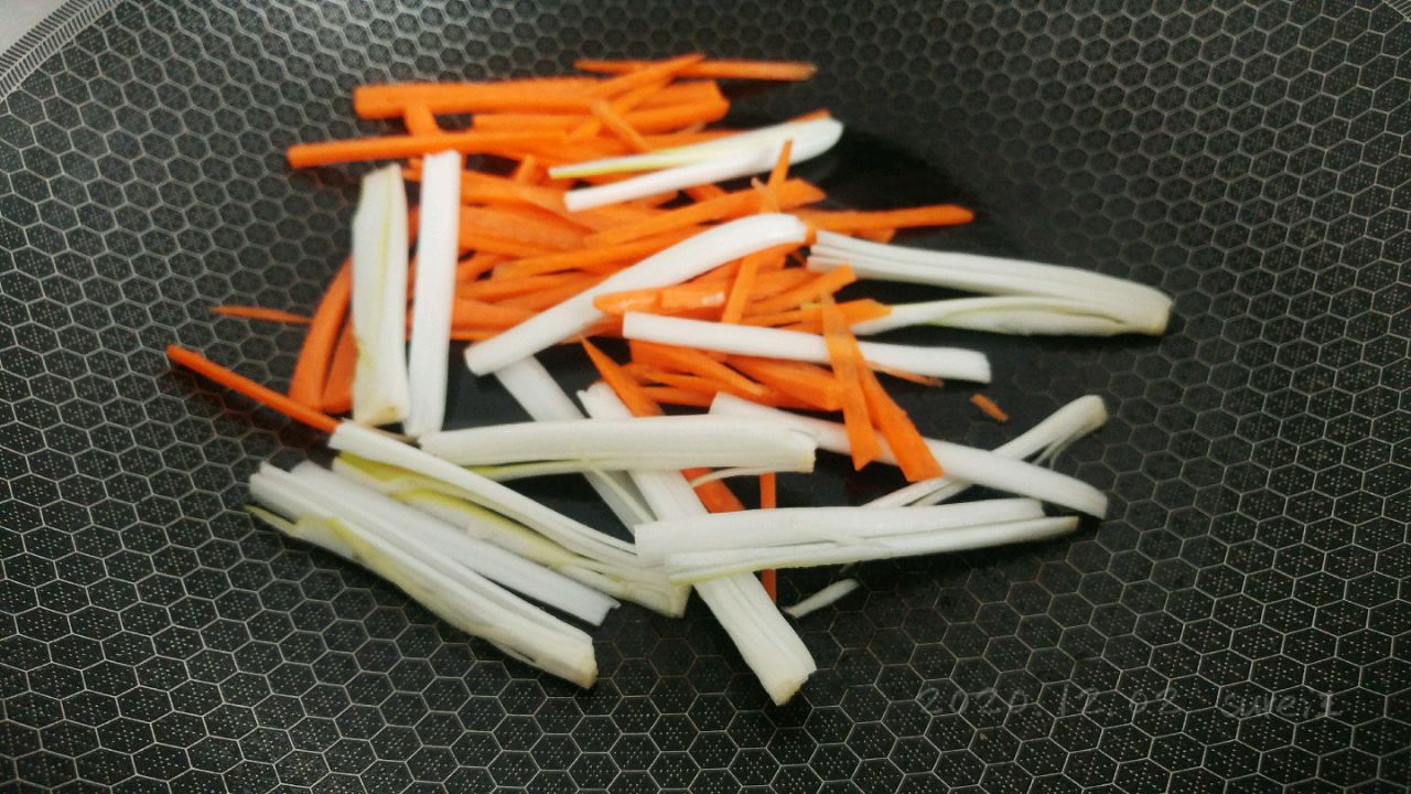 海味杂蔬蛋花汤