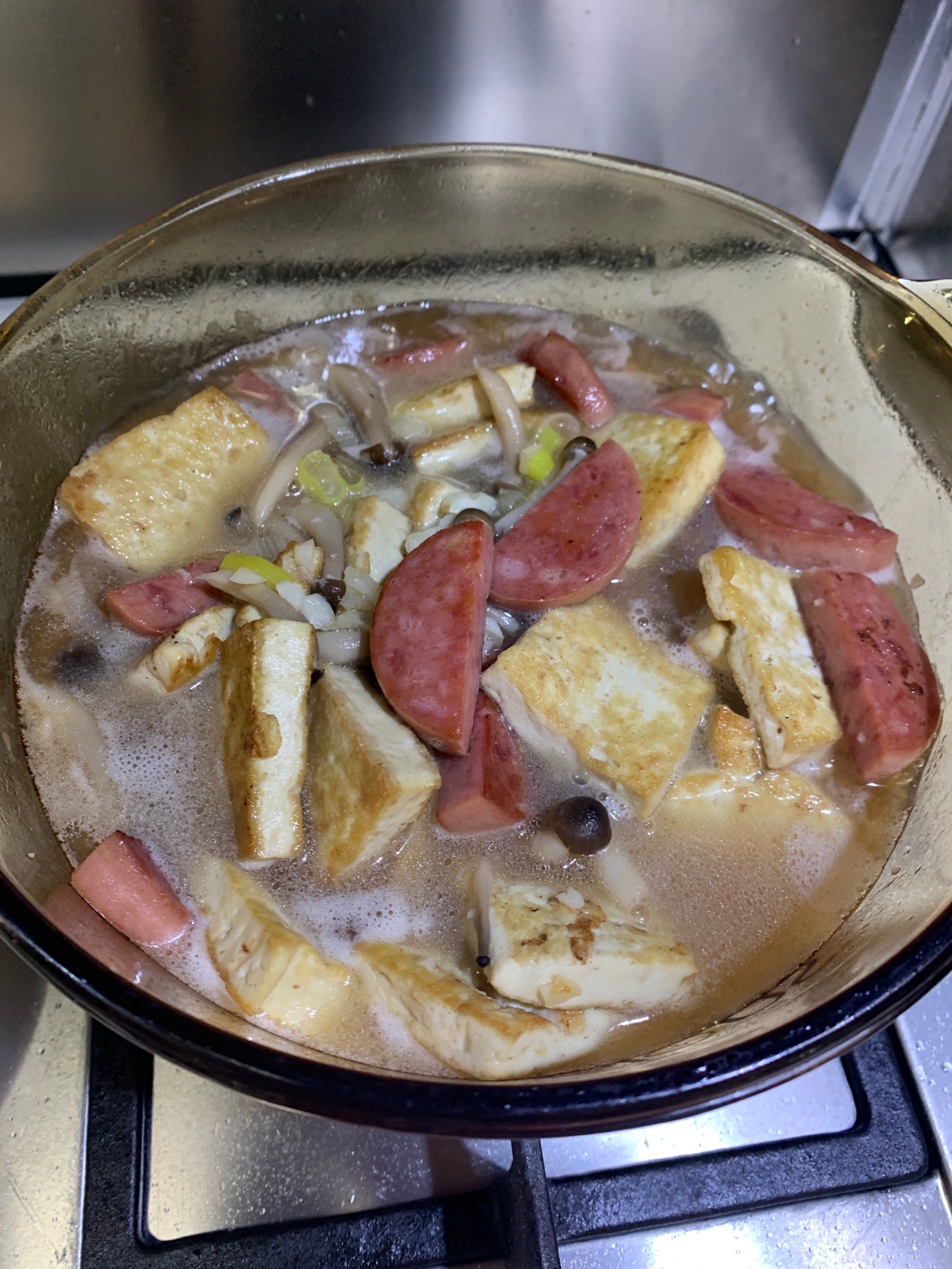 海鲜菇火腿烧豆腐