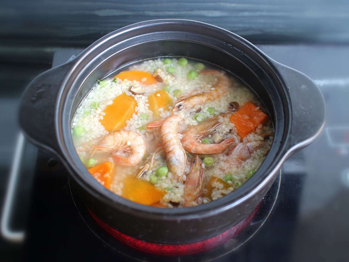 海鲜焖饭