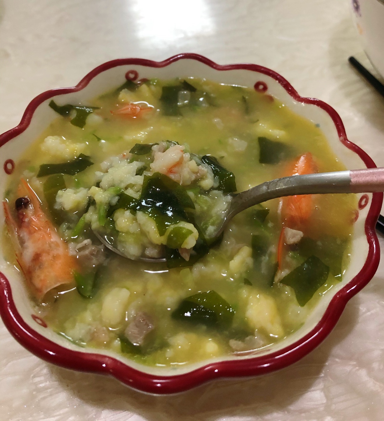 海鲜瘦肉疙瘩汤