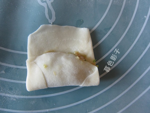 孩子爱吃带馅主食，酥香可口