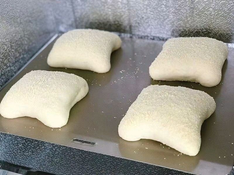 汉堡店老板看了会泪崩的鸡胸肉面包