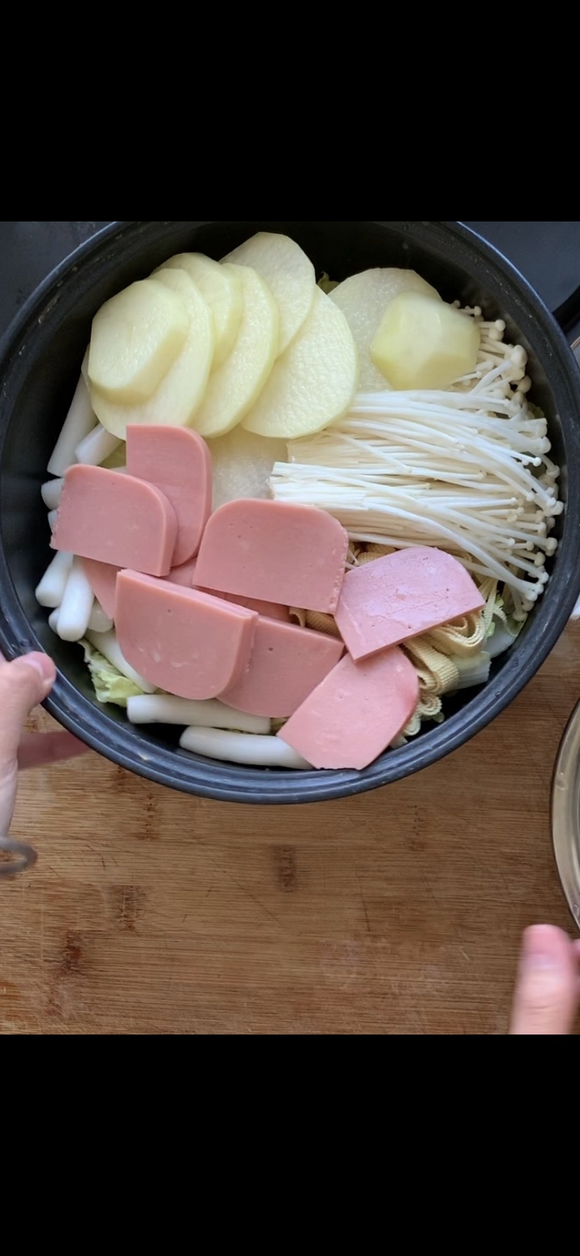韩式部队火锅