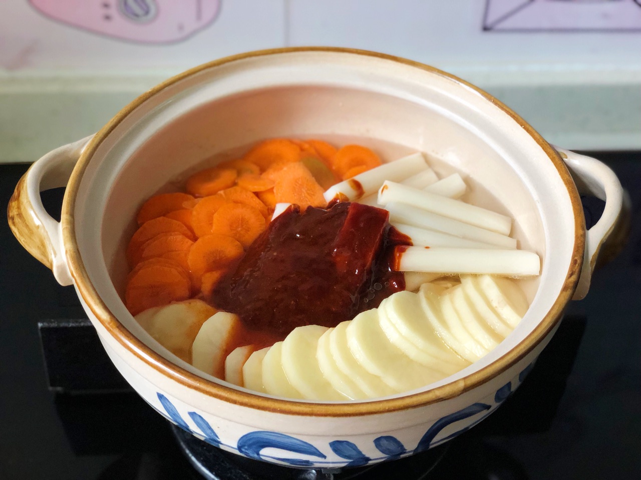 韩式土豆嫩牛锅