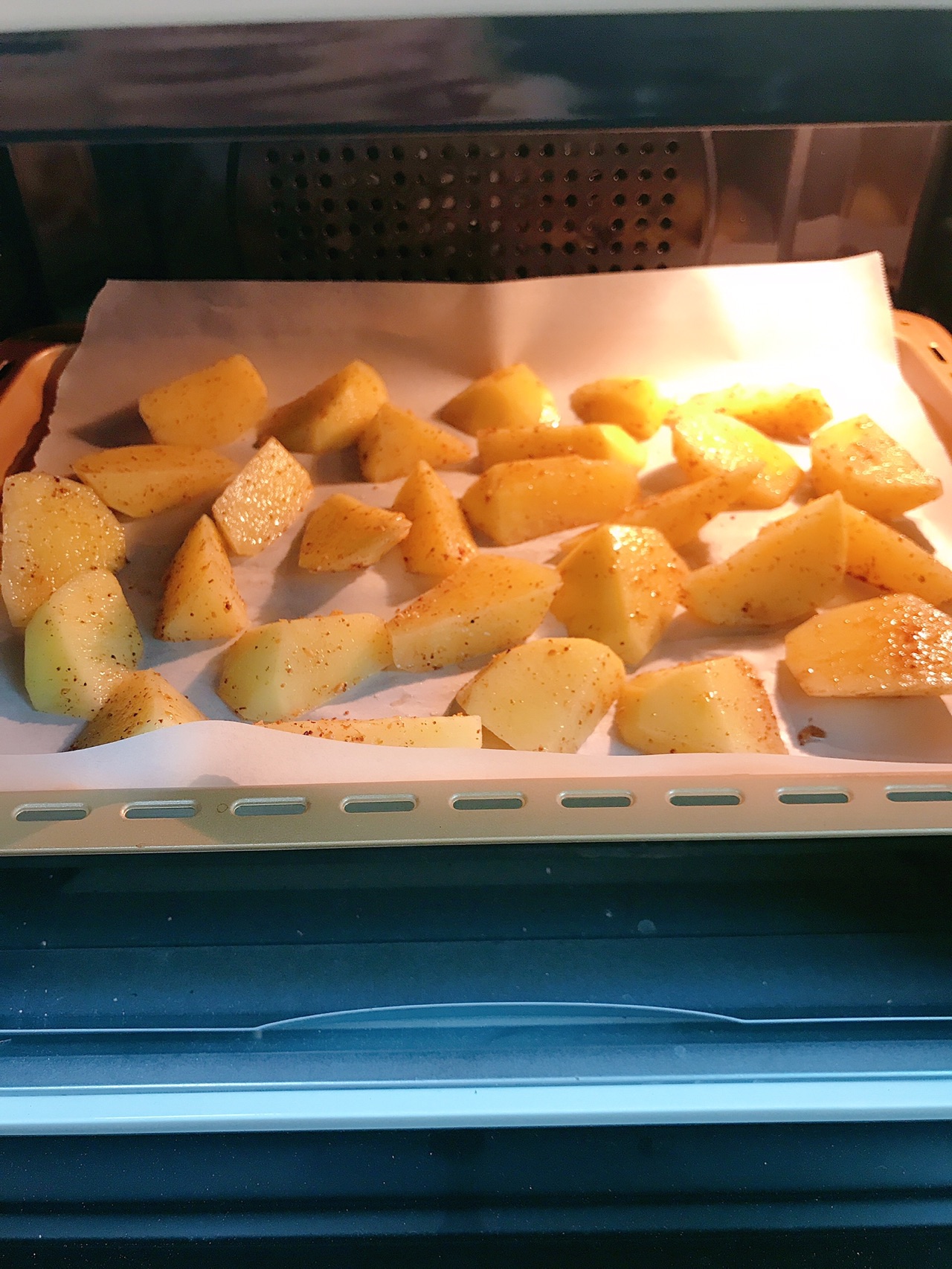 好吃到爆炸的小零食～椒盐土豆