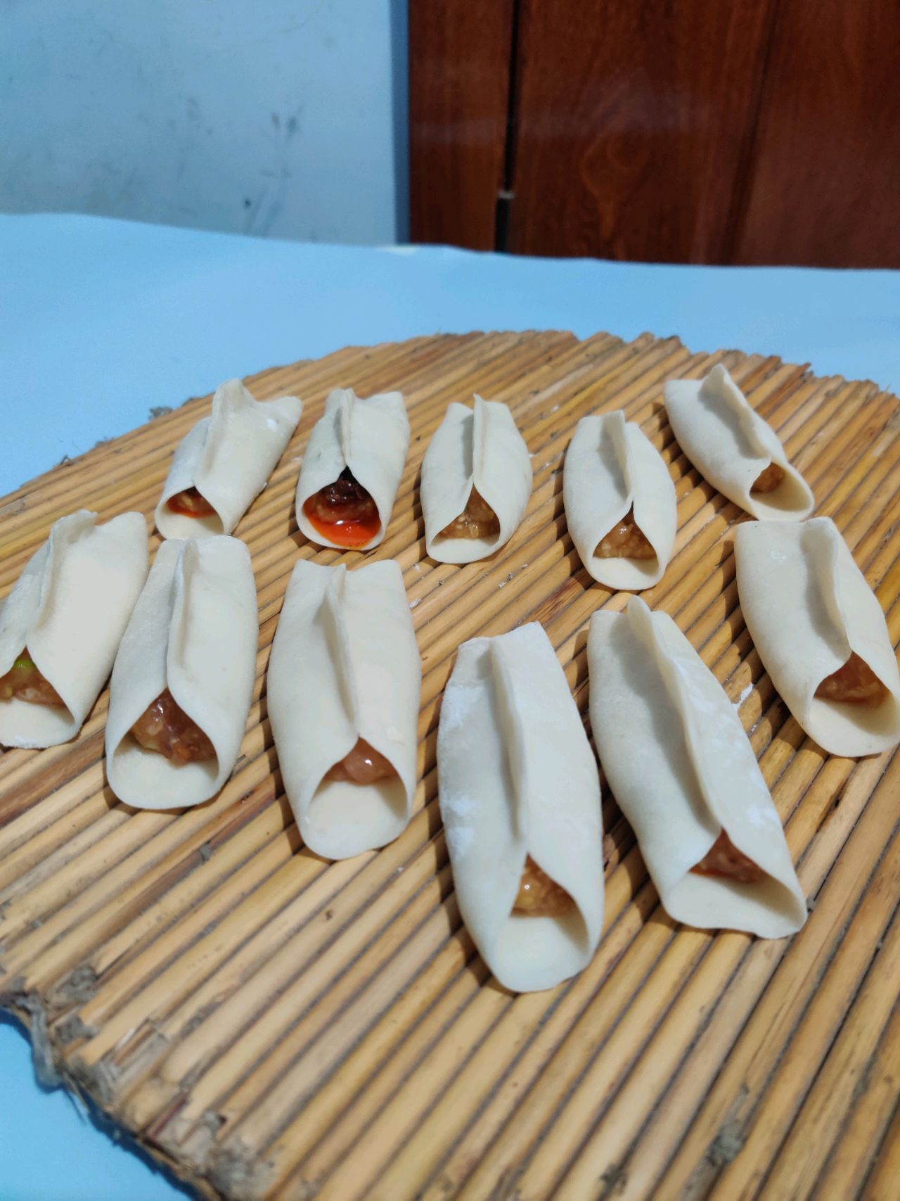 好吃到舔盘的脆底锅贴