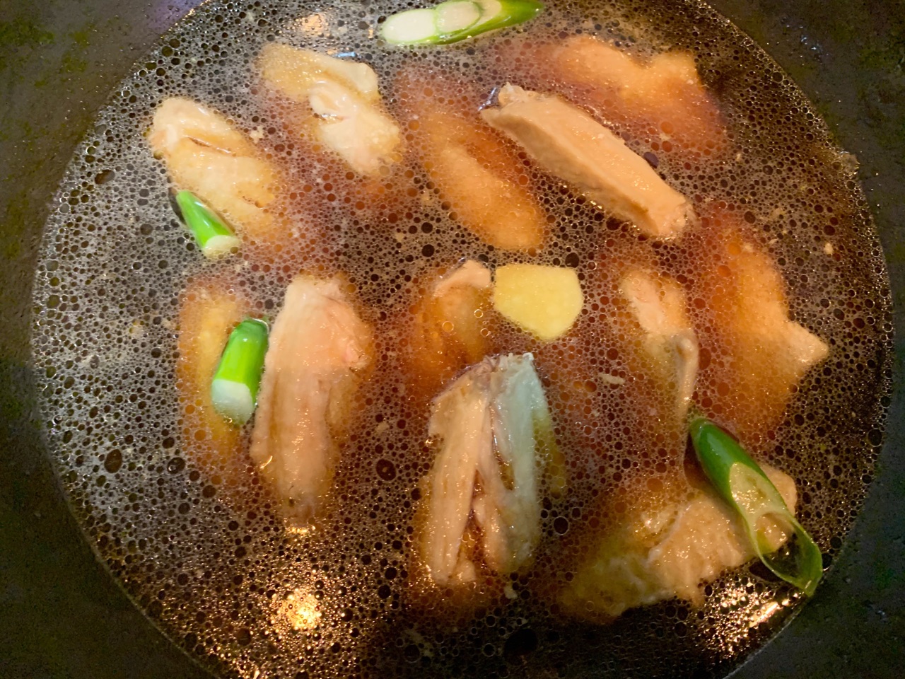 好吃到舔手的-红烧鸡翅