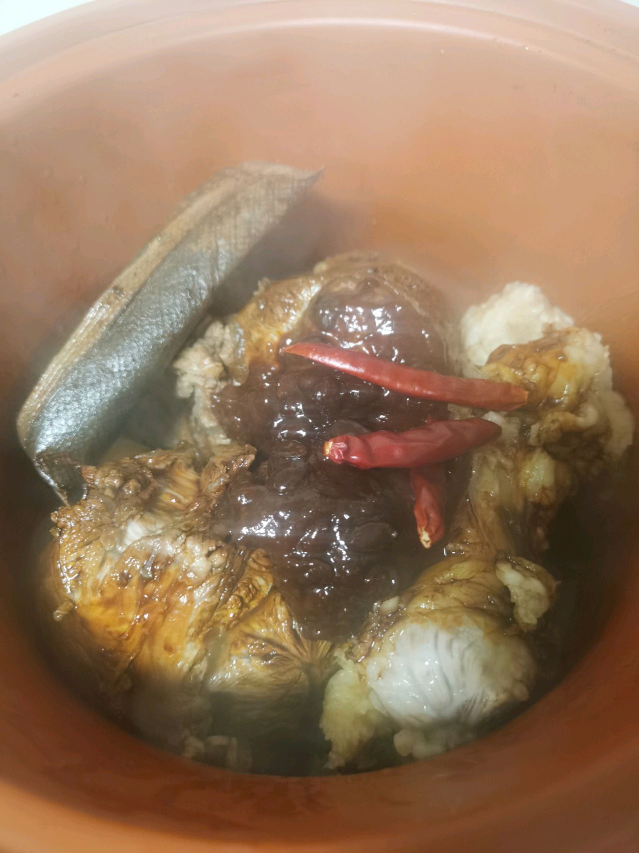 好吃到舔手指-砂锅版酱牛肉