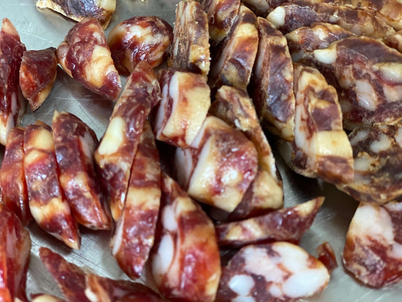 好吃倒转圈圈的腊肠煲仔饭