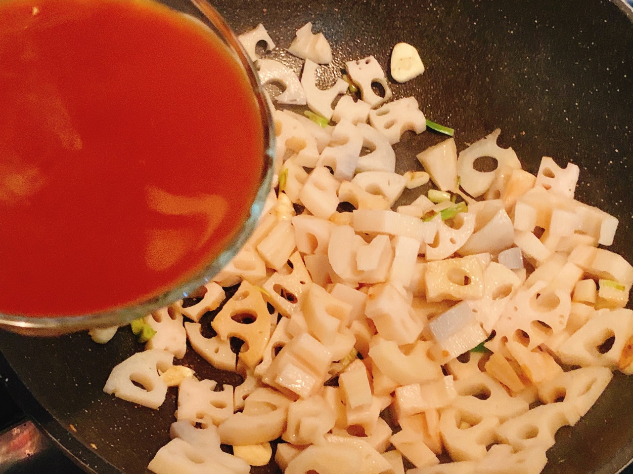 好吃到转圈圈！酸辣过瘾特别开胃的糖醋藕丁