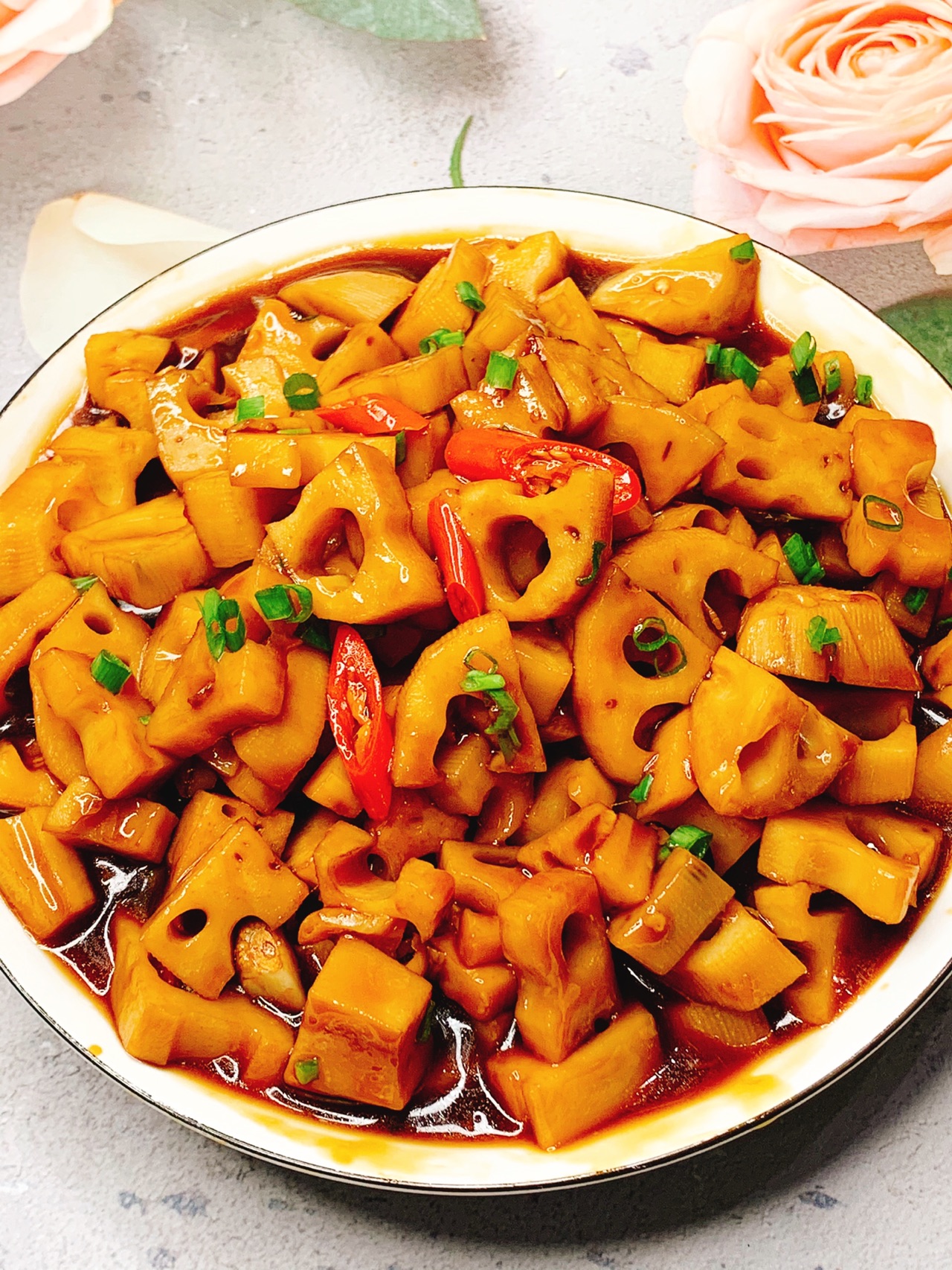 好吃到转圈圈！酸辣过瘾特别开胃的糖醋藕丁