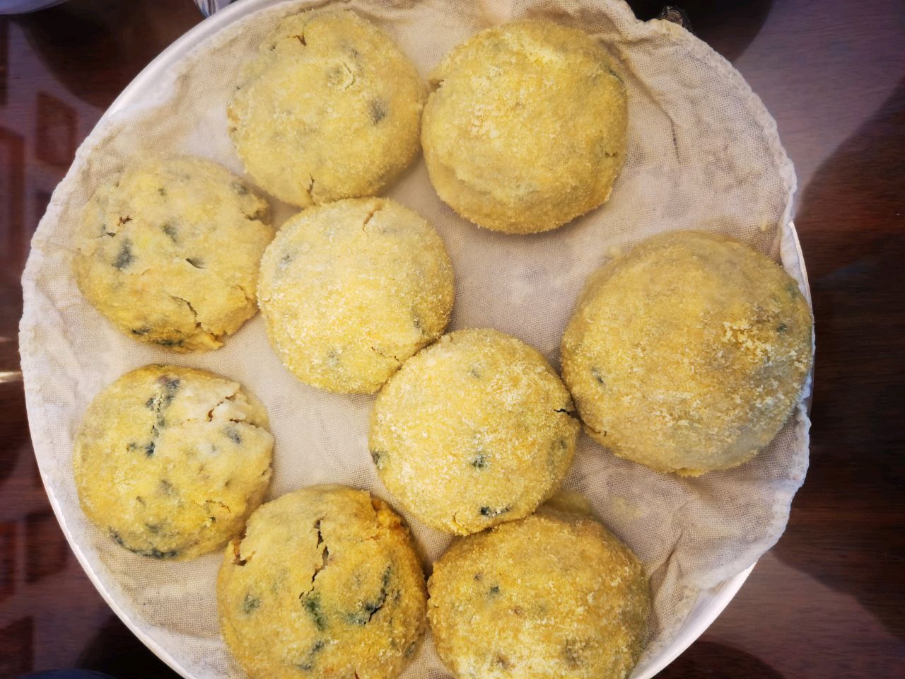 好吃的菜团子