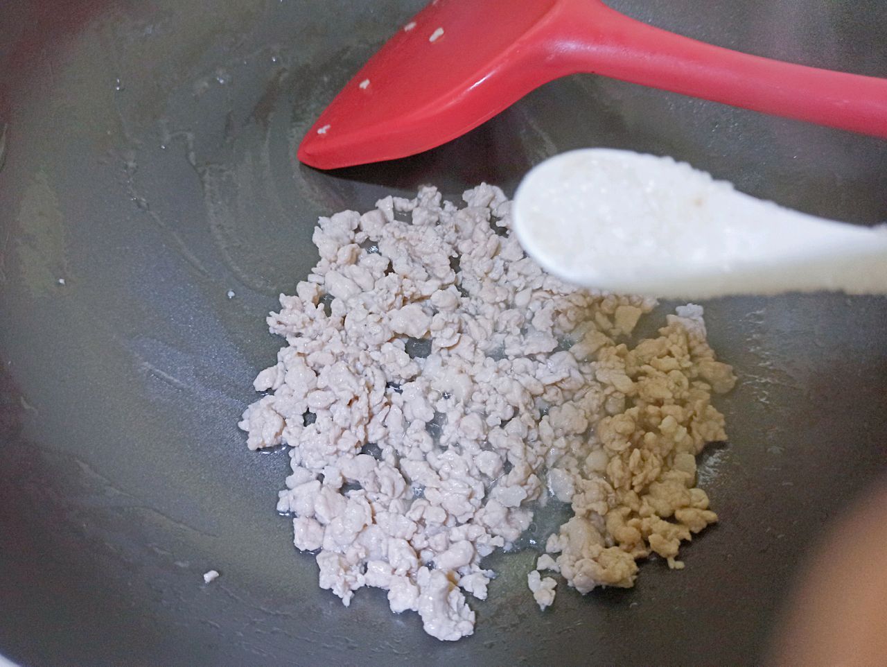 好吃过布丁的蚝油肉末鸡蛋羹